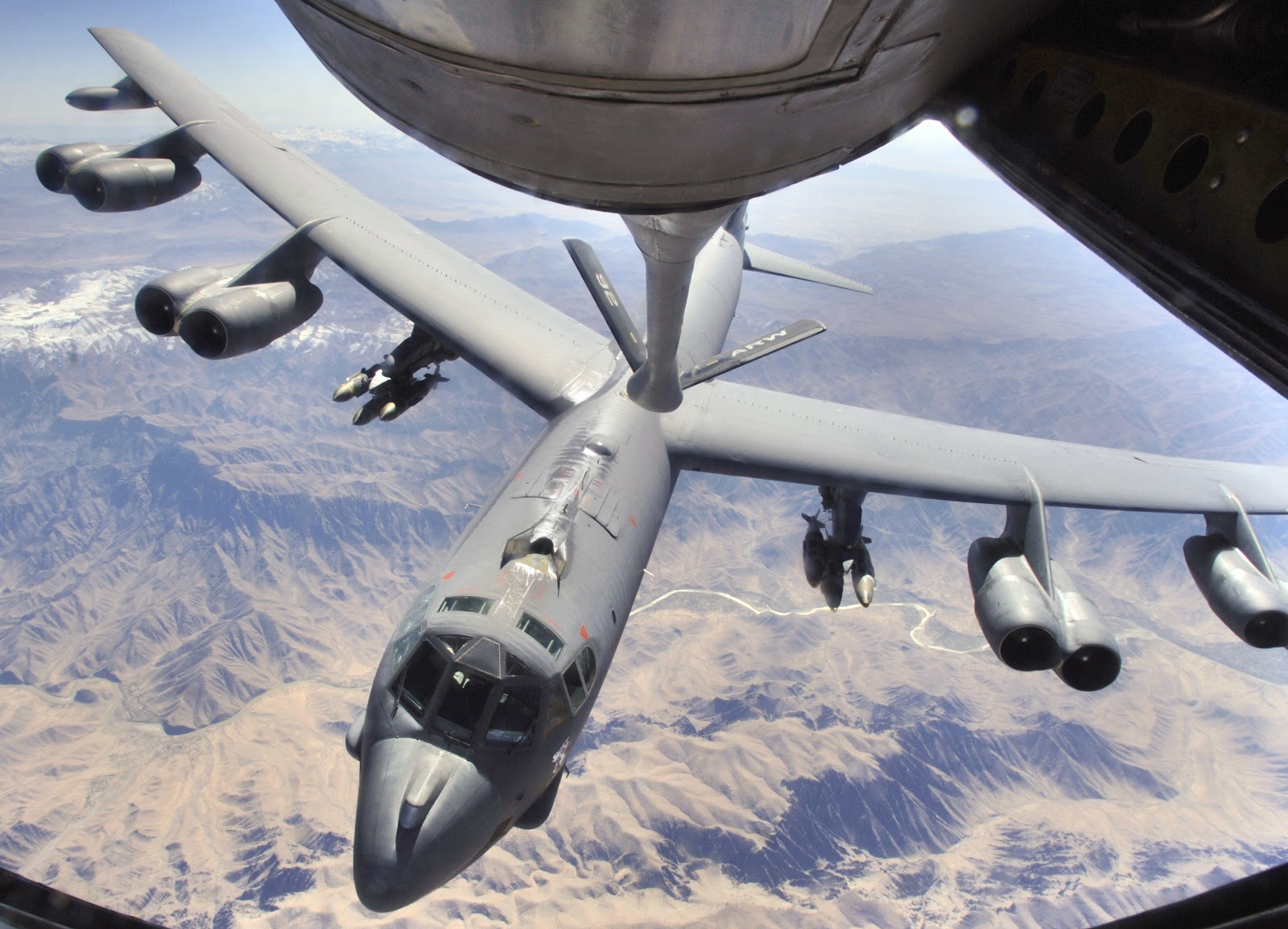 https://crickeyamigudinatura.org/wp-content/uploads/2024/04/28dc1-b-52h_prepares_to_refuel_over_afghanistan.jpg